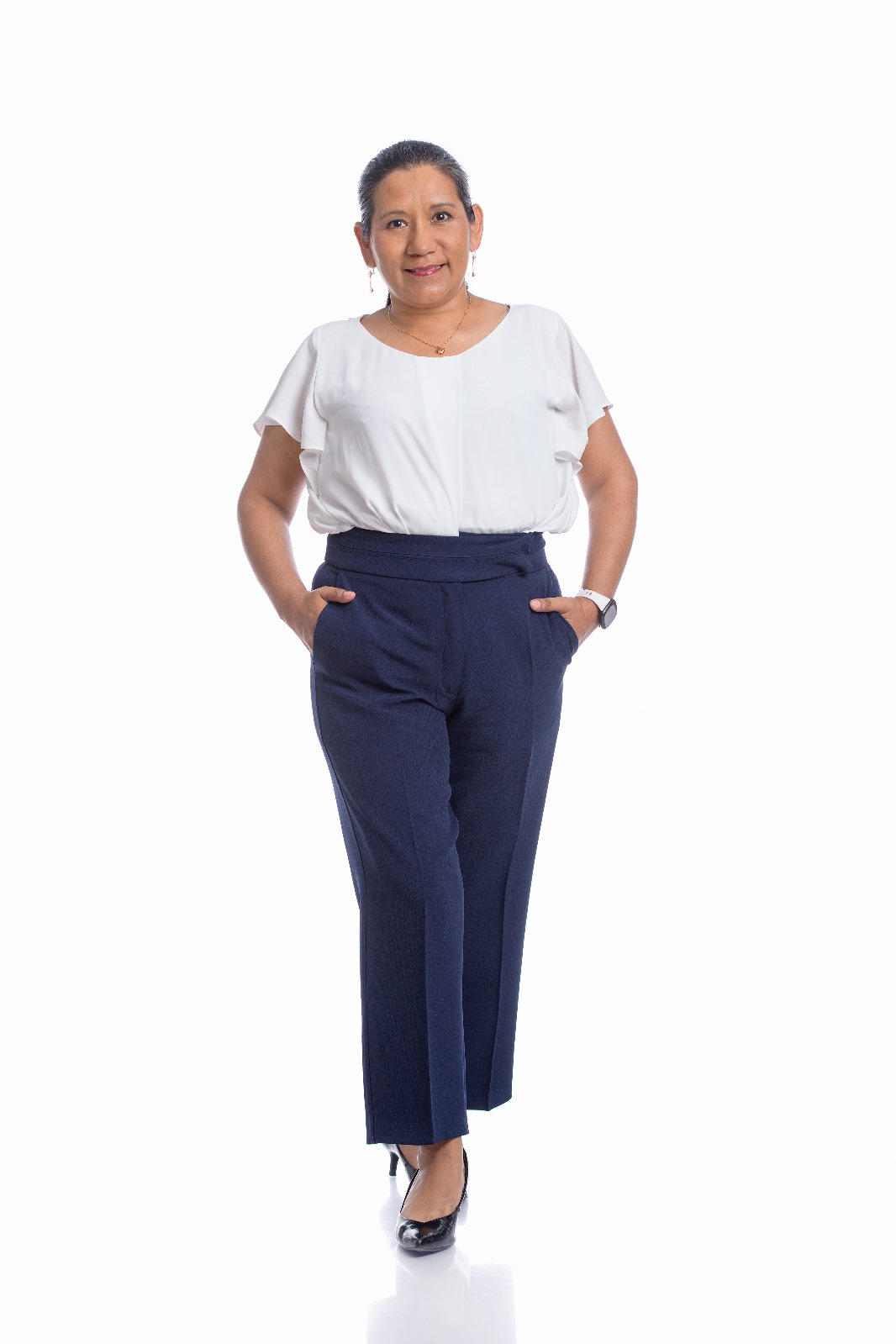 Margarita Apaza Tidy & White